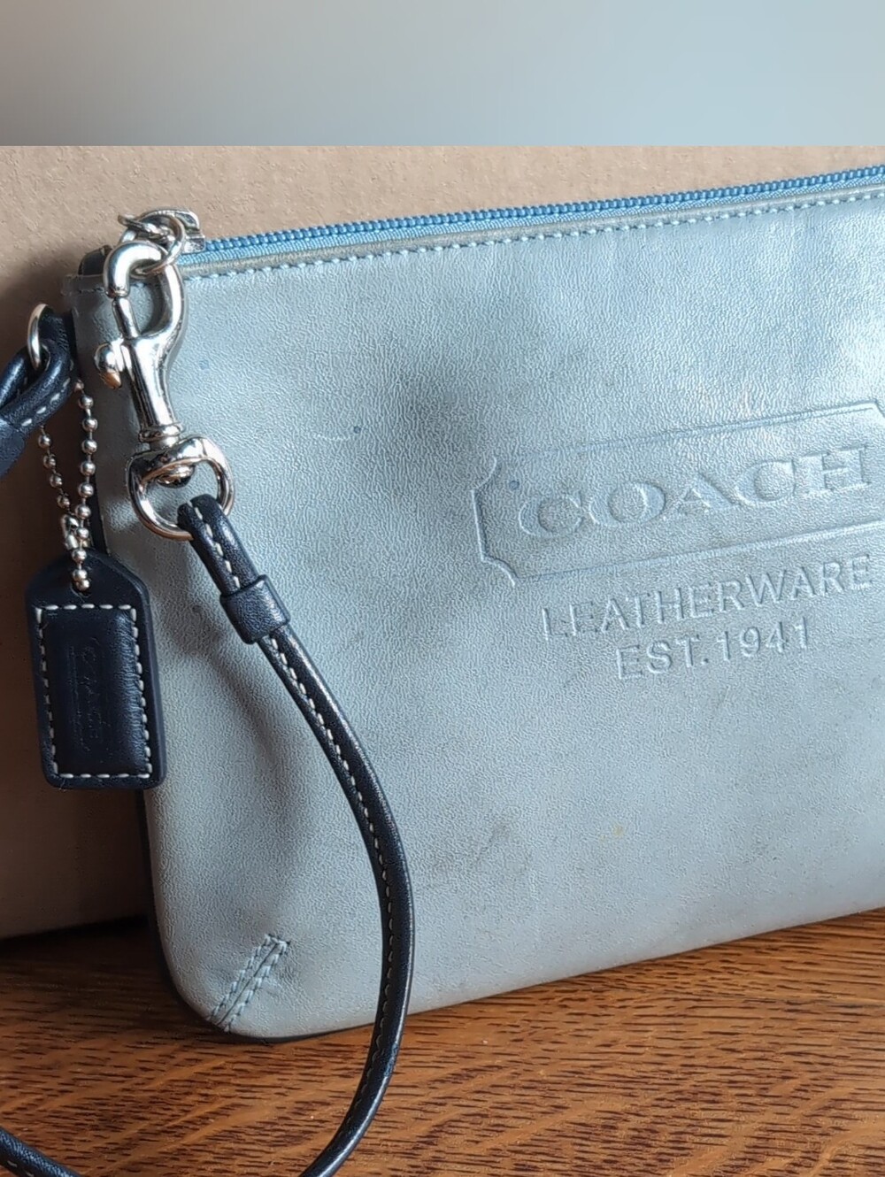 COACH Leather Wristlet Wallet Pouch in Blue Gray Zip Y2K